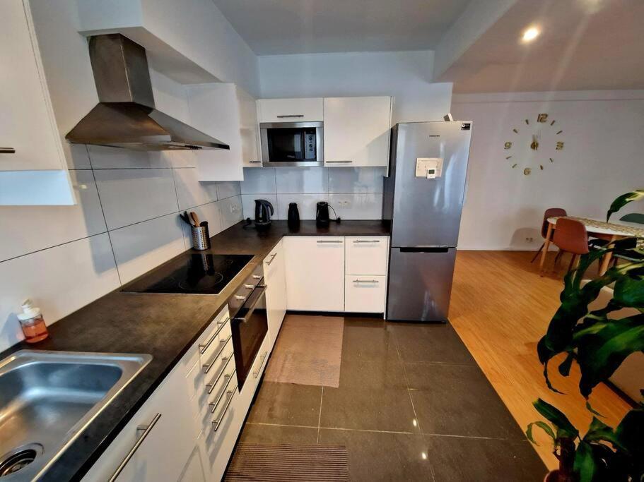 Le Cocon Du Midi - Appartement Cosy Bruxelles Eksteriør billede